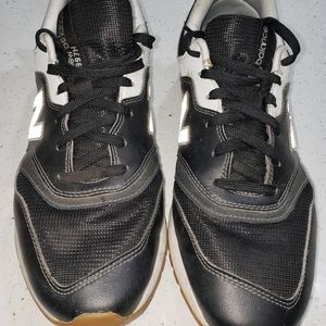 New Balance cross trainers 997H